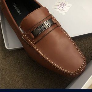 BRAND NEW CALVIN KLEIN BROWN LOAFERS - SIZE 13